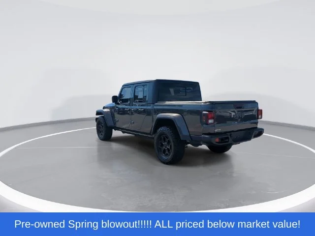 Used 2021 Gray Jeep Sport image 6
