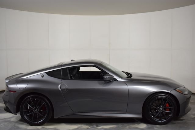Used 2024 Gray Nissan Performance image 26