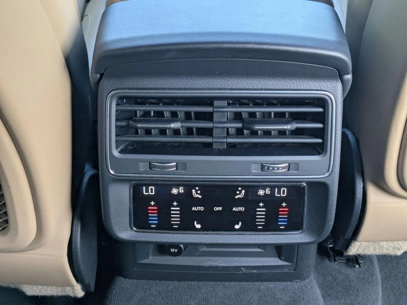 Used 2022 Grey Audi Prestige image 18