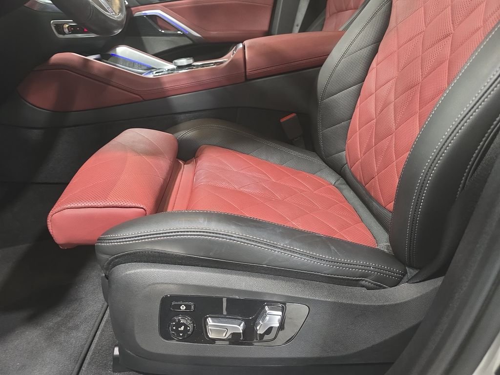 Certified Used 2024 Mineral White Metallic BMW xDrive40i image 21