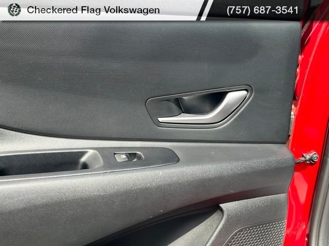 Used 2023 Ultimate Red Hyundai SEL image 23