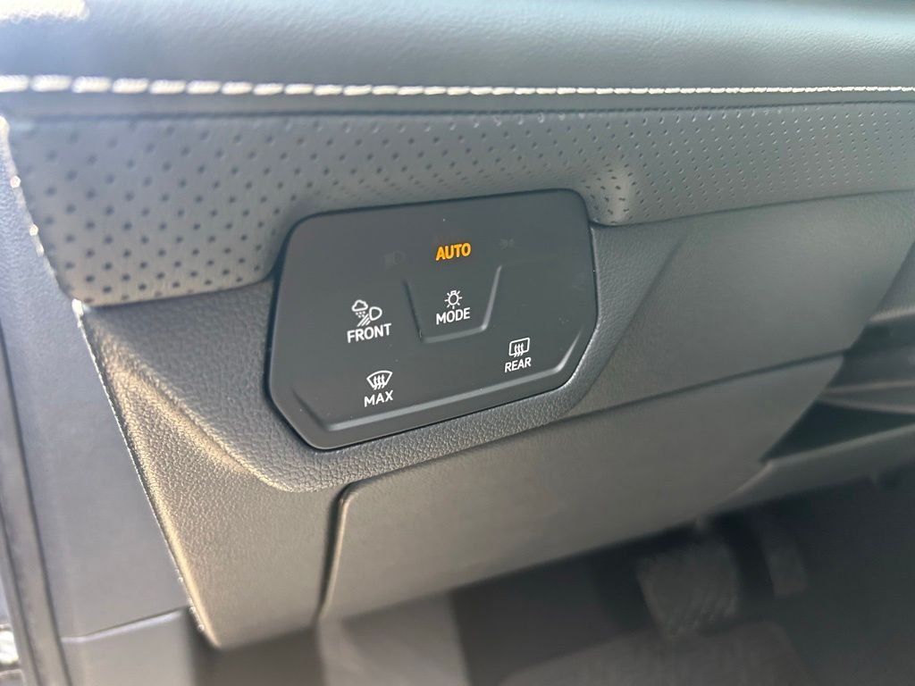 New 2026 Gray Volkswagen SE w/Technology image 51