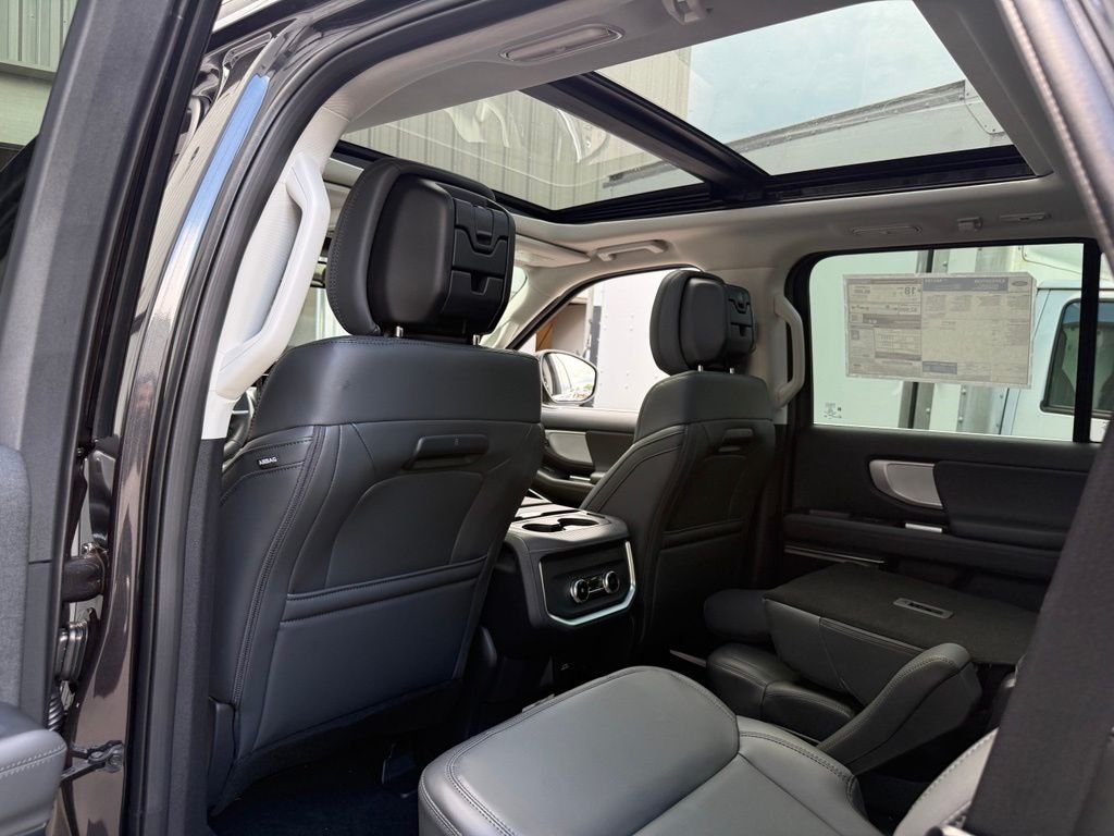 New 2027 Dark Matter Gray Metallic Ford Active image 11