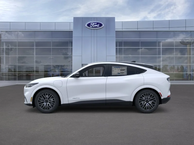 New 2026 Star White Metallic Tri-coat Ford Premium image 25