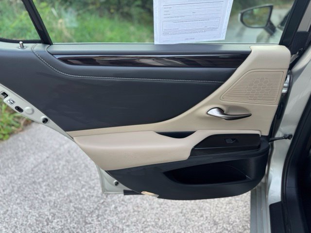 Used 2020 Beige Metallic Lexus 350 image 11