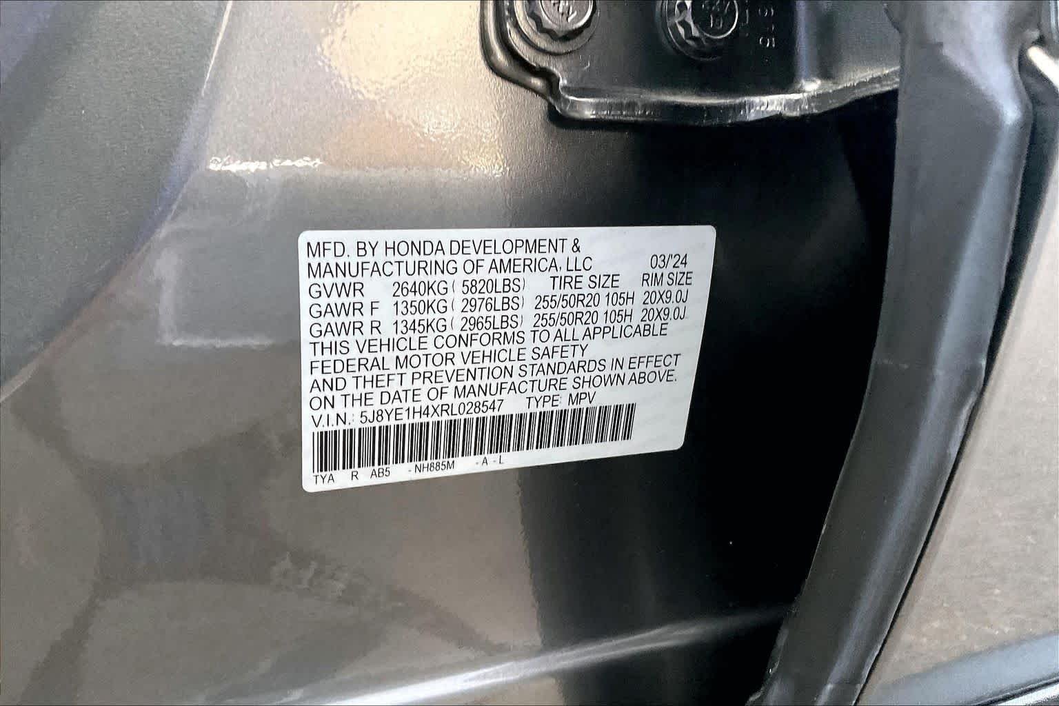 Used 2024 Liquid Carbon Metallic Acura w/Technology Package image 34