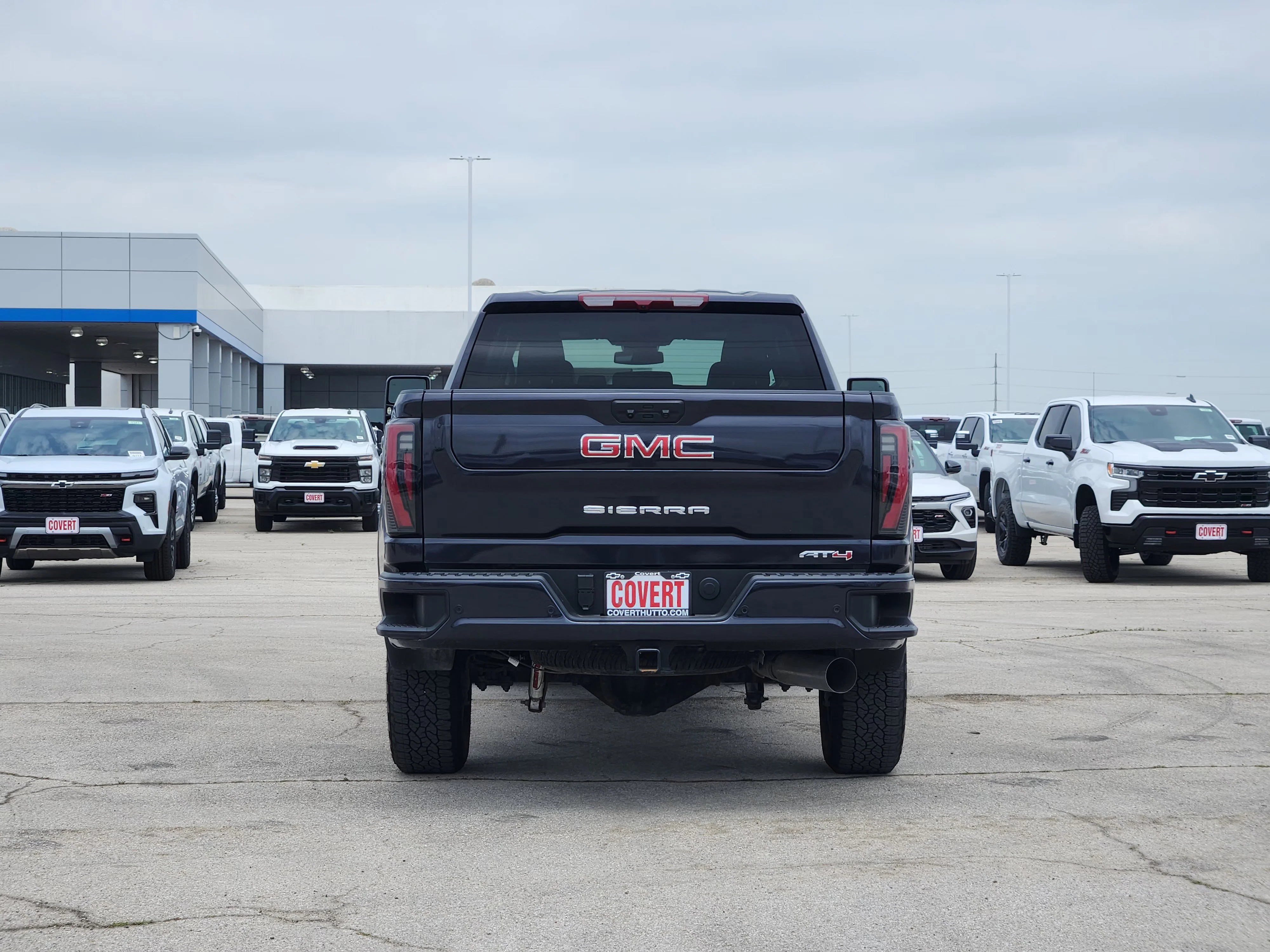 Used 2026 Titanium Rush Metallic GMC AT4 image 6