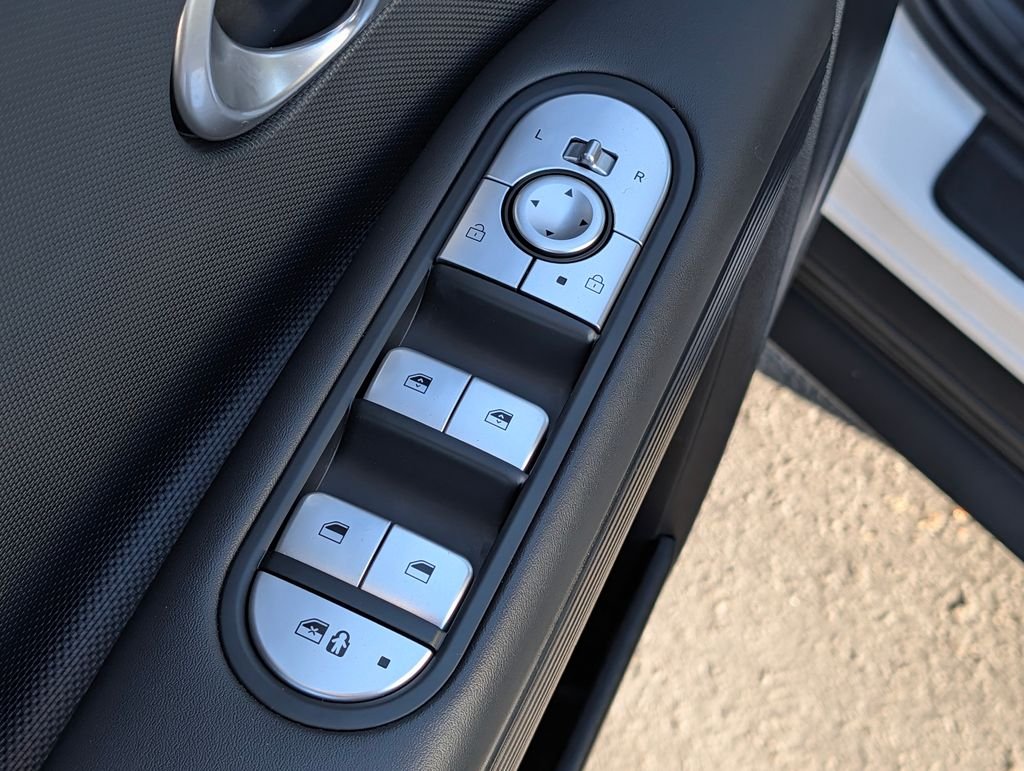 2024 Hyundai IONIQ 5 SEL - Photo 19