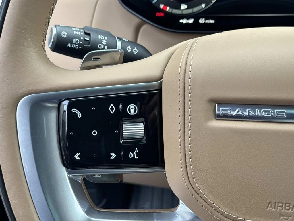 2025 Land Rover Range Rover SE - Photo 28