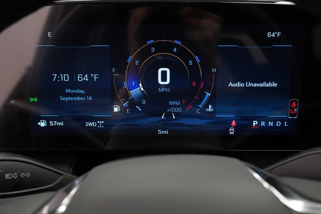 New 2027 Mosaic Black Metallic Chevrolet LT image 15