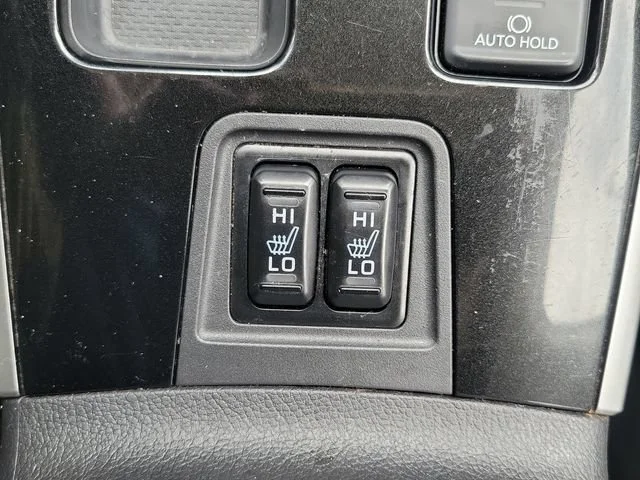 Used 2019 Brown Mitsubishi SE image 29