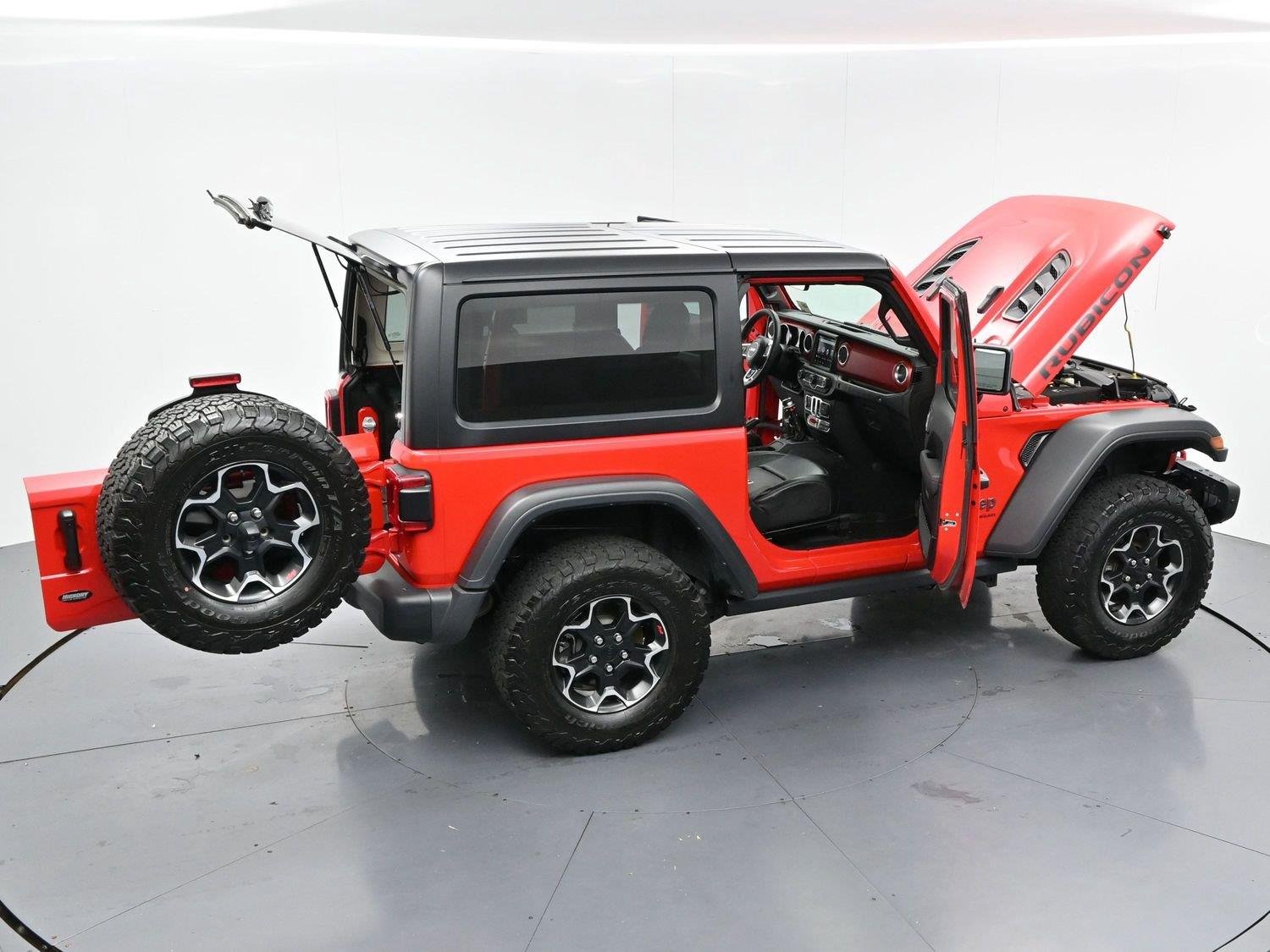 Used 2023 Firecracker Red Clearcoat Jeep Rubicon image 41