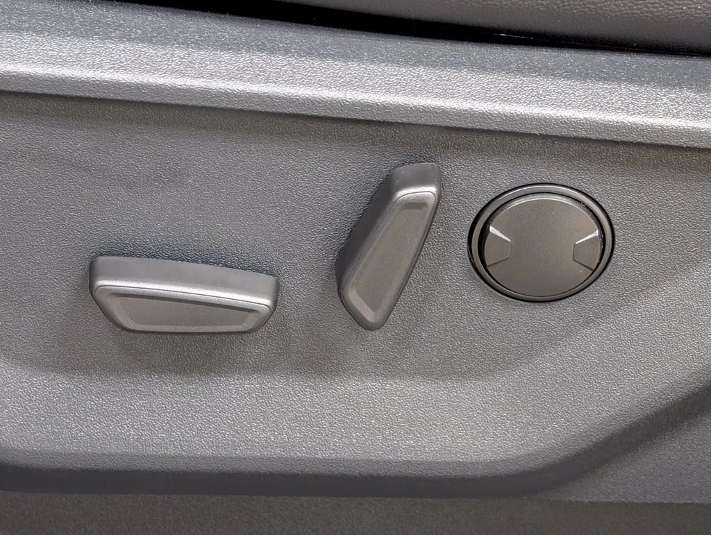 New 2026 Oxford White Ford Tremor® image 17