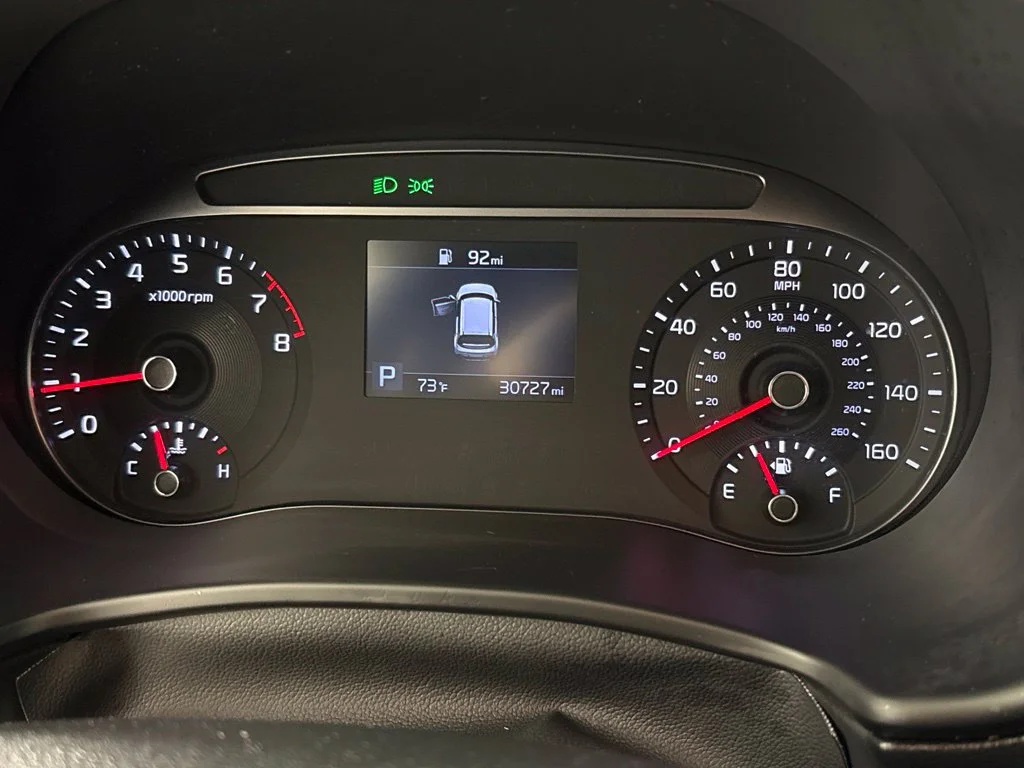 Used 2022 Blue Kia X-Line image 27