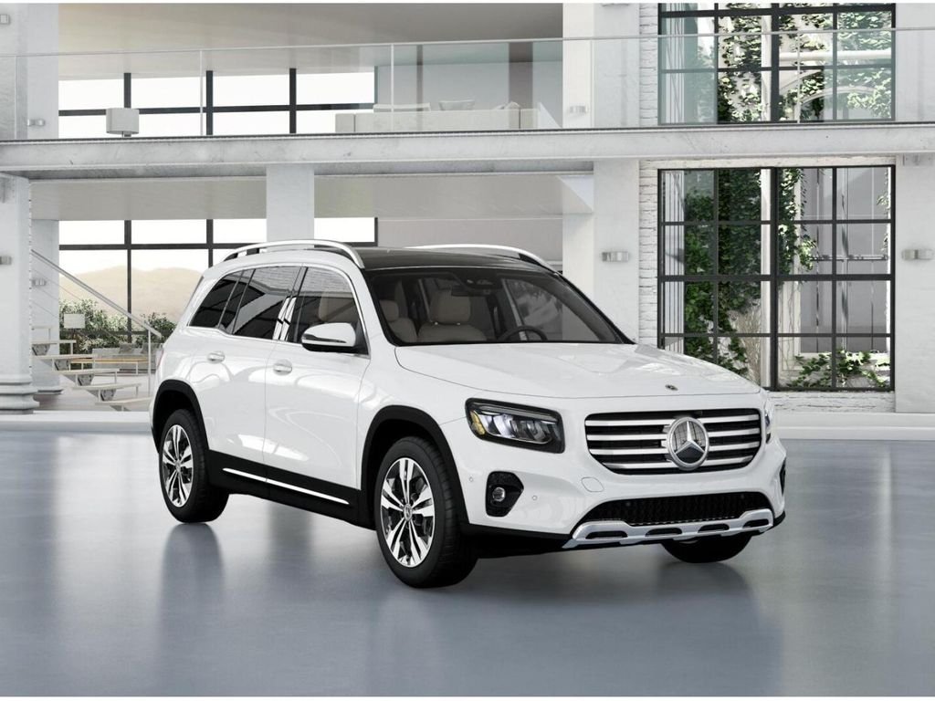 New 2026 White Mercedes-Benz GLB 250 image 10