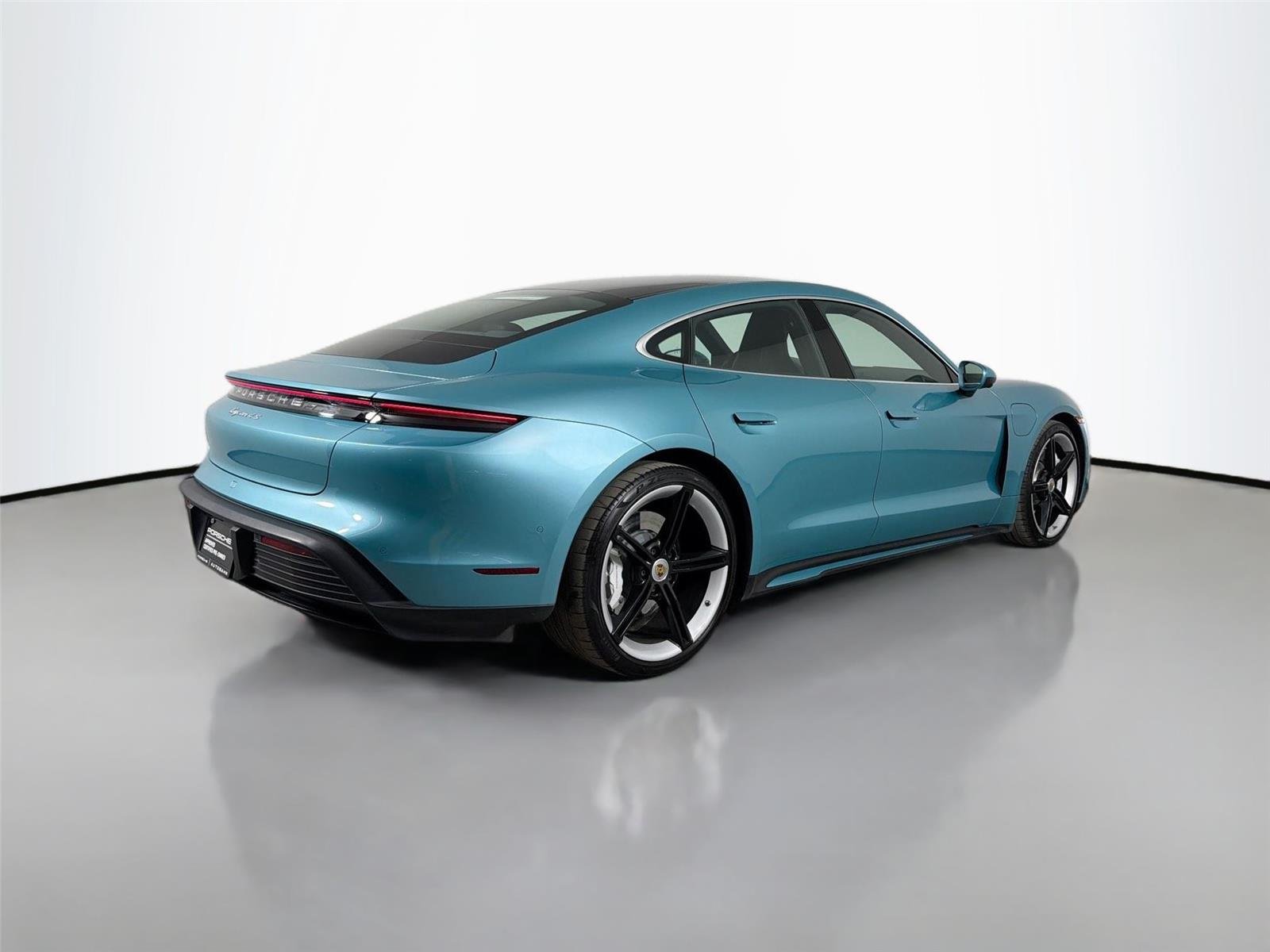 Certified Used 2024 Paint to Sample Porsche 4S image 7