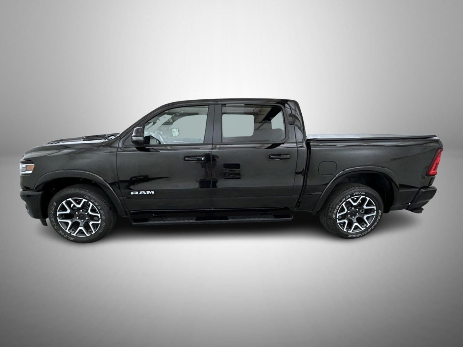Used 2025 Black Ram Laramie image 8