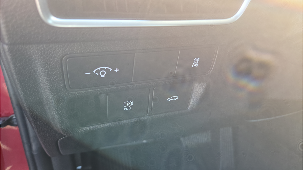 Used 2024 Red Hyundai SEL image 28