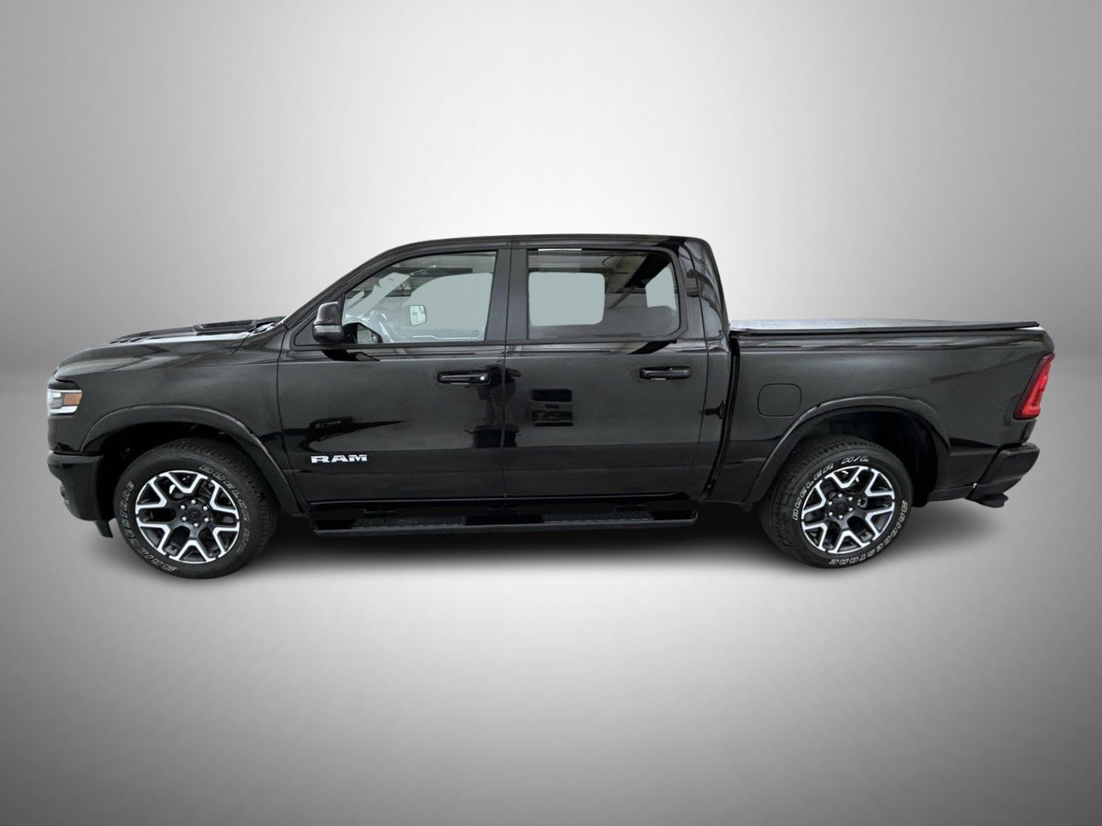 Used 2025 Black Ram Laramie image 8