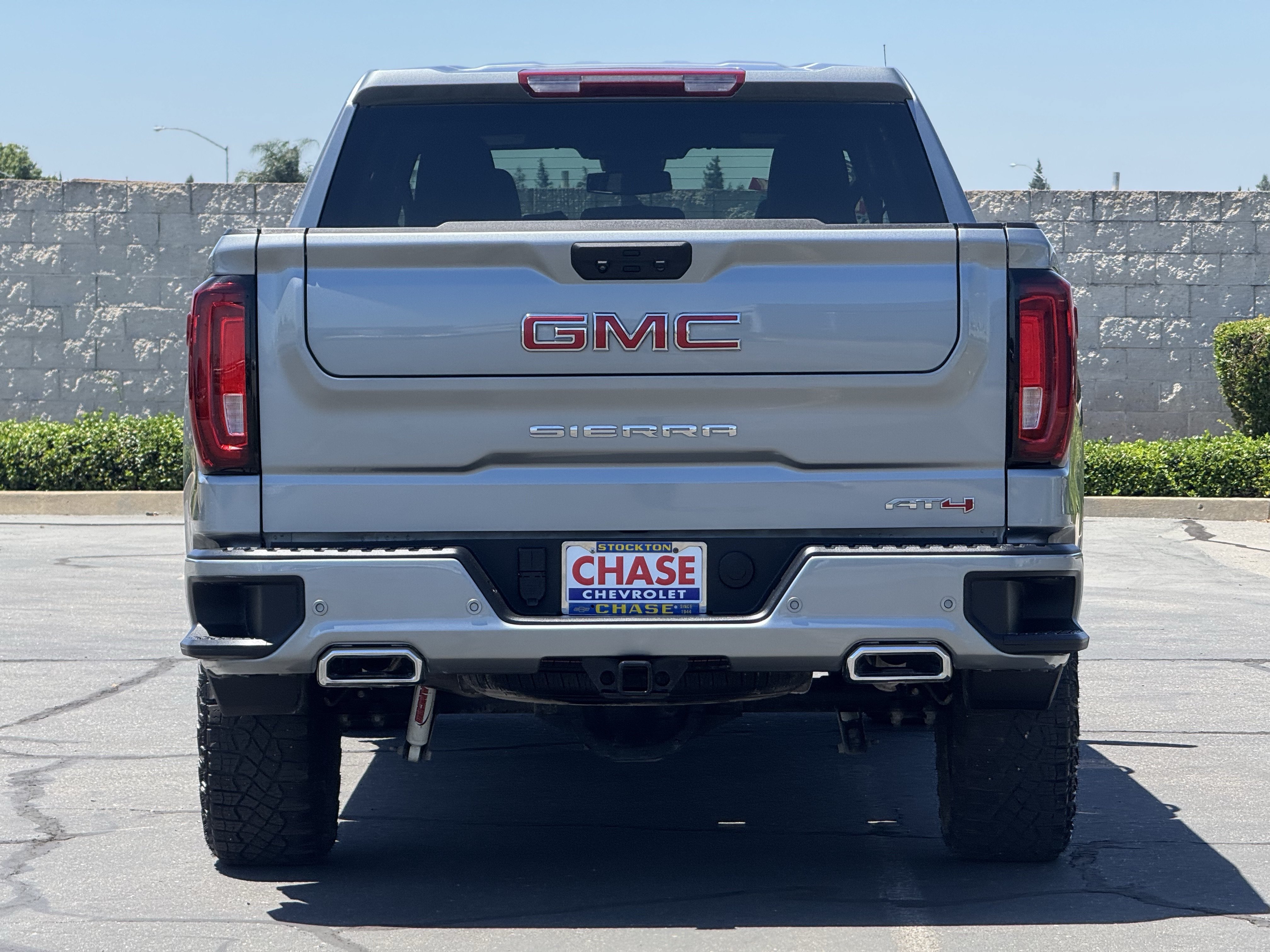 2025 GMC Sierra 1500 AT4 - Photo 6