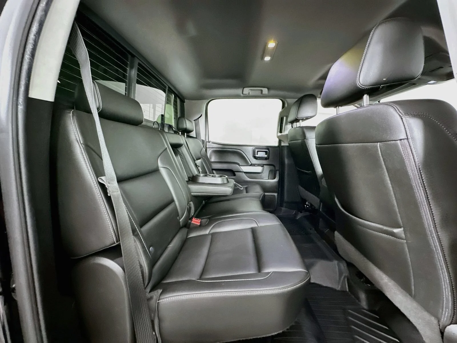 Used 2019 BLACK Chevrolet LTZ image 28