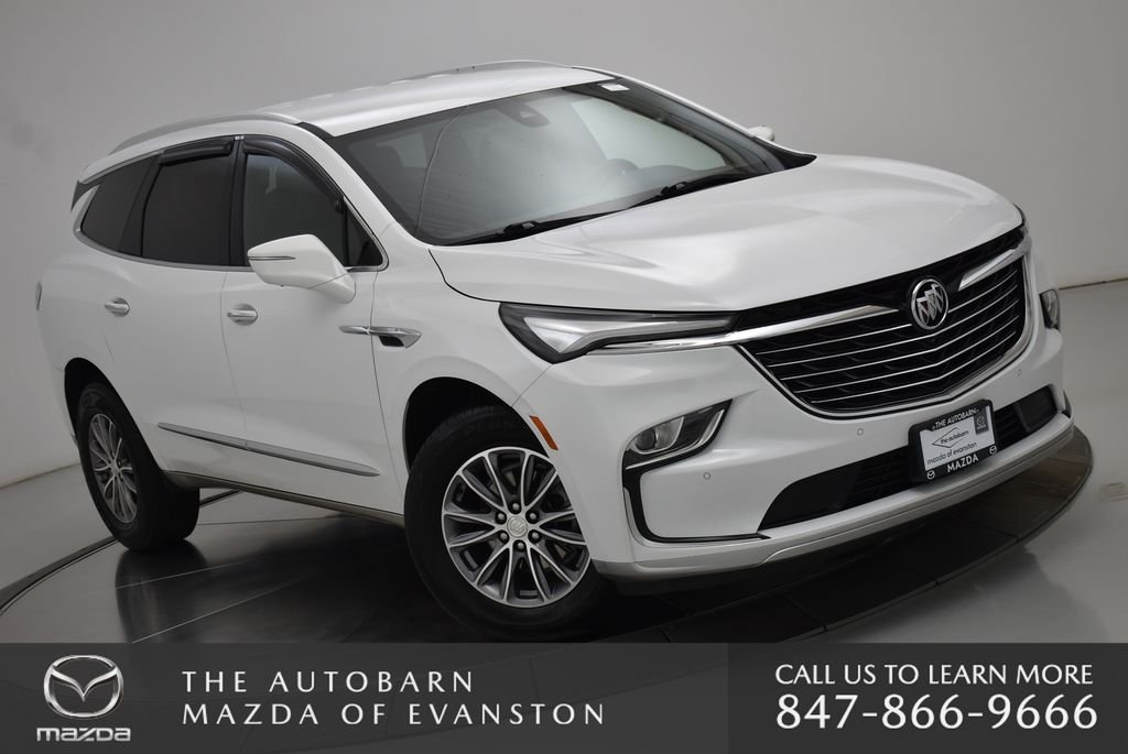 Used 2022 Summit White Buick Essence image 2