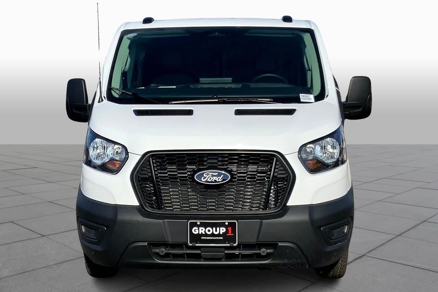 New 2026 Oxford White Ford Cargo Van image 3