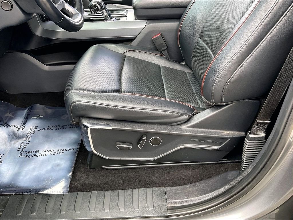 Used 2023 Carbonized Gray Metallic Ford Lariat image 34