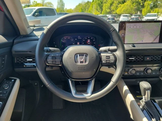 2023 Honda Accord Hybrid Touring - Photo 10
