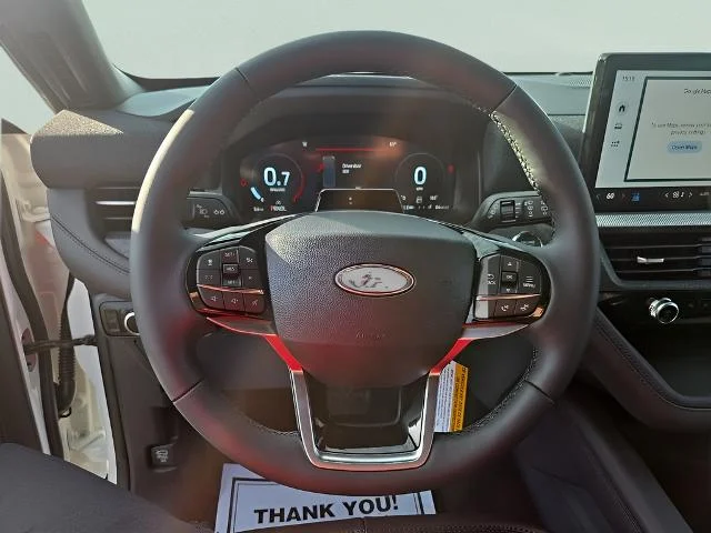 New 2026 Star White Metallic Tri-Coat Ford Platinum™ image 43