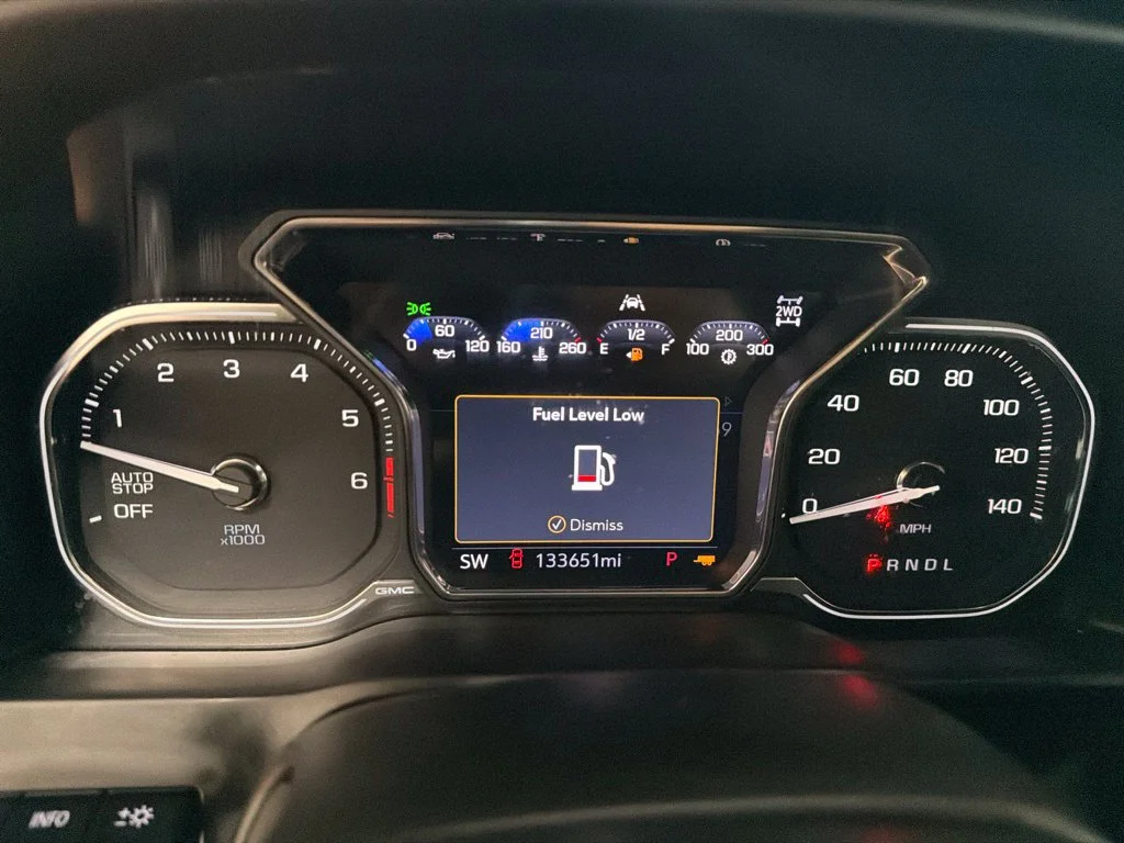 Used 2021 Dark Sky Metallic GMC AT4 image 20