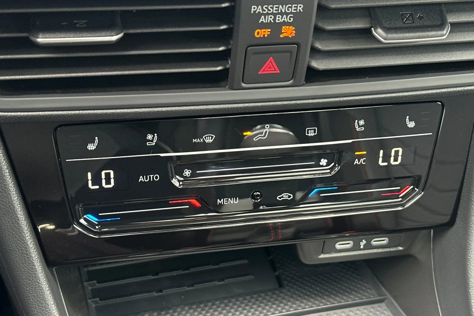 New 2026 Black Volkswagen 2.0T Autobahn image 17