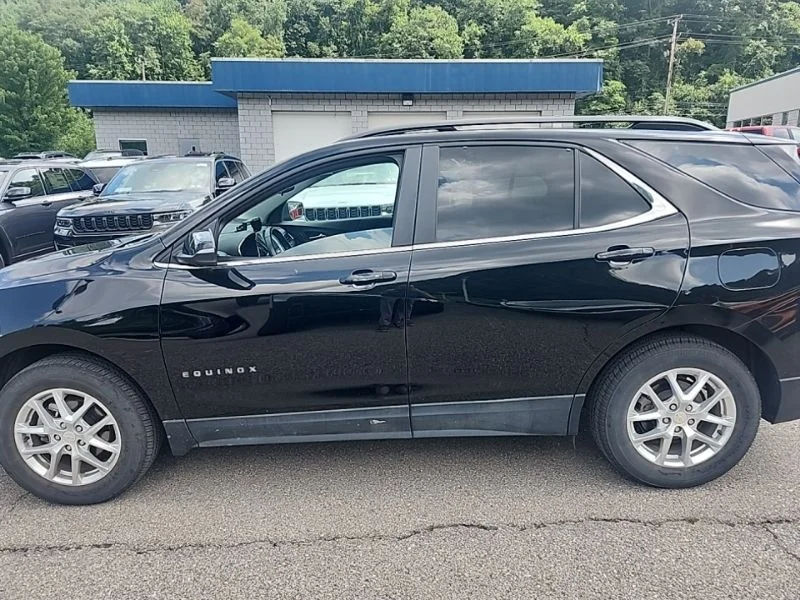 Used 2023 Black Chevrolet LT image 4