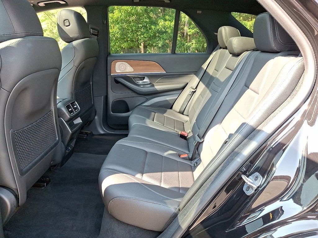 Certified Used 2026 Black Mercedes-Benz GLE 450 image 10