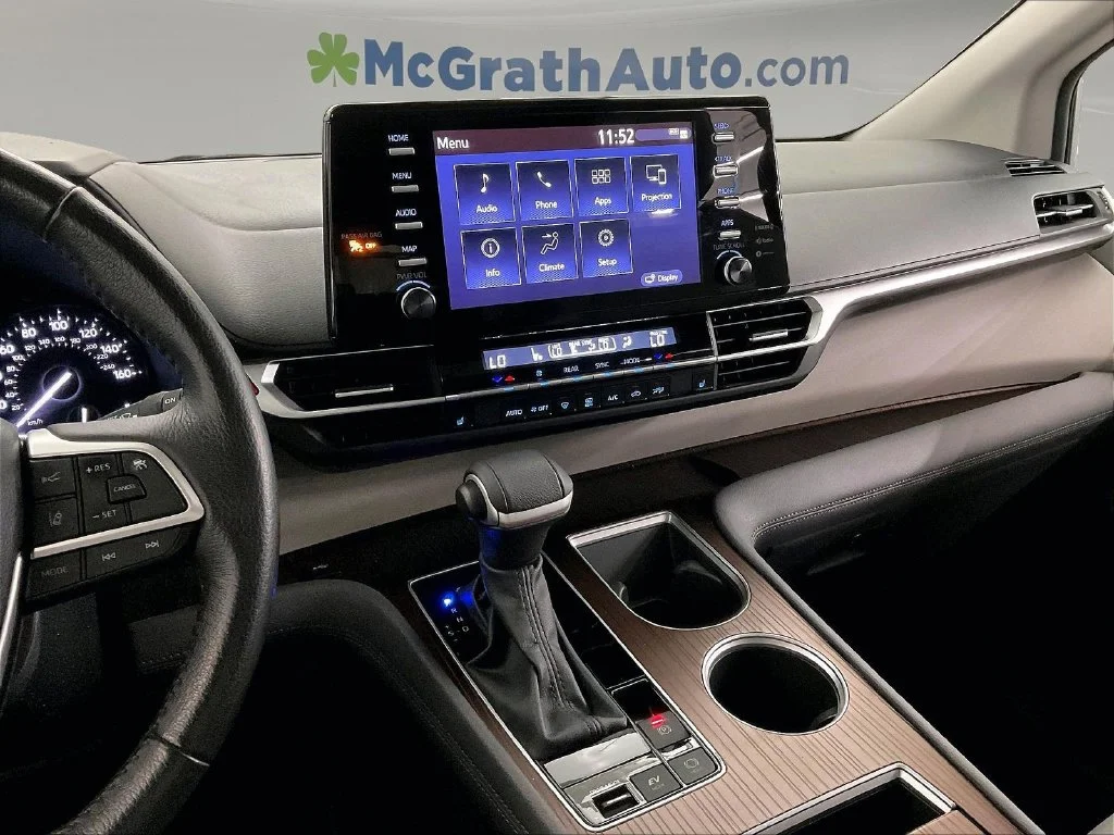 Used 2023 Silver Toyota XLE image 9