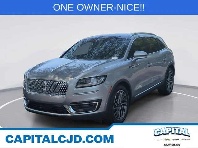 Used 2020 Silver Lincoln Reserve image 1
