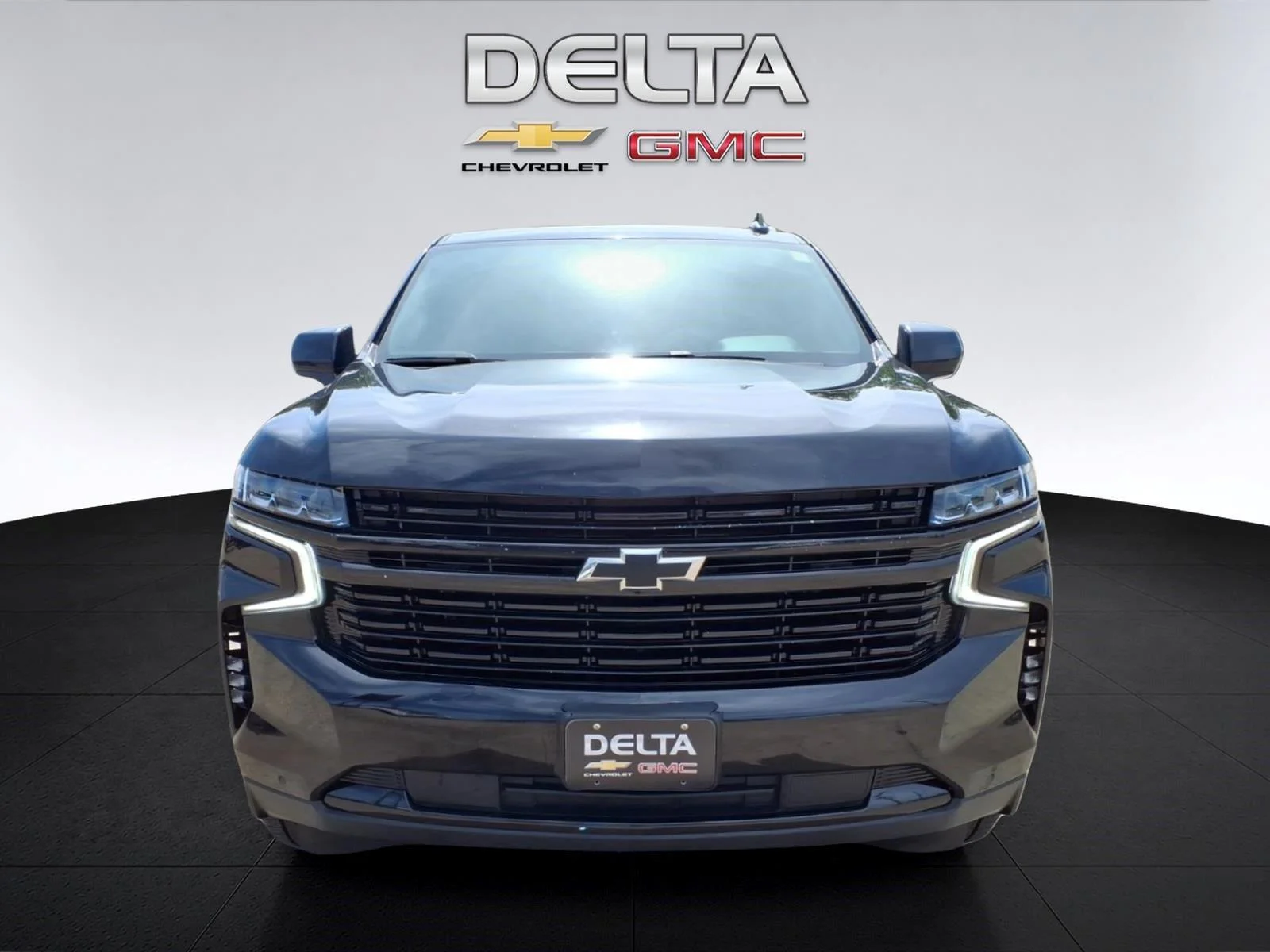 Used 2023 BLACK Chevrolet RST image 8