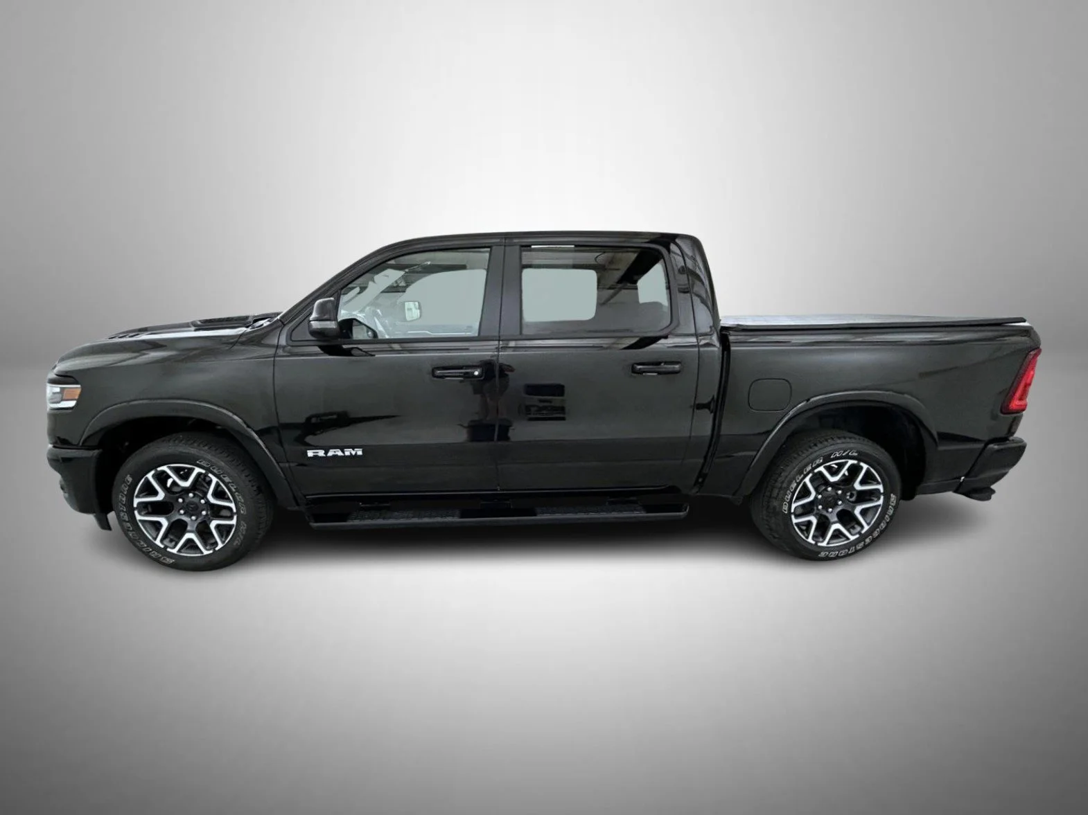Used 2025 Black Ram Laramie image 8