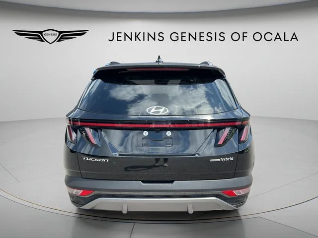 Used 2024 Black Hyundai Limited image 4