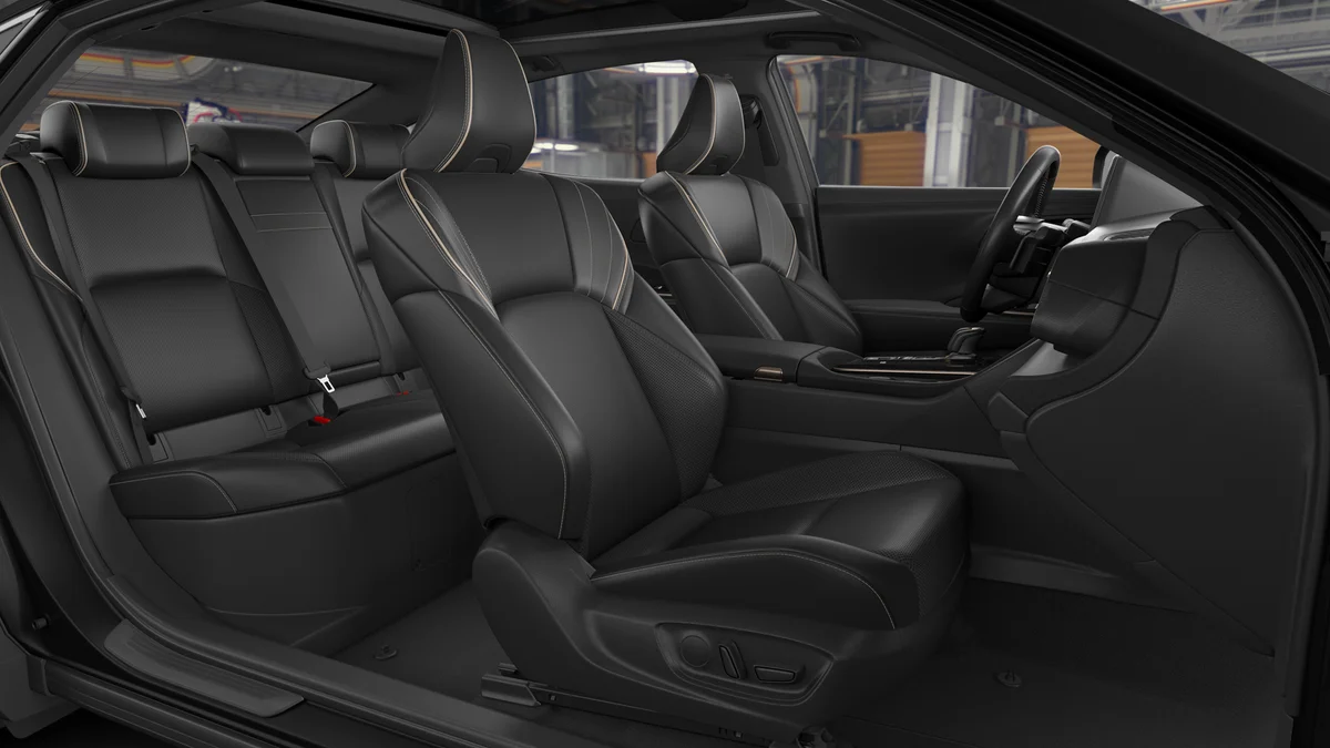 New 2026 Oxygen White Toyota Platinum image 20