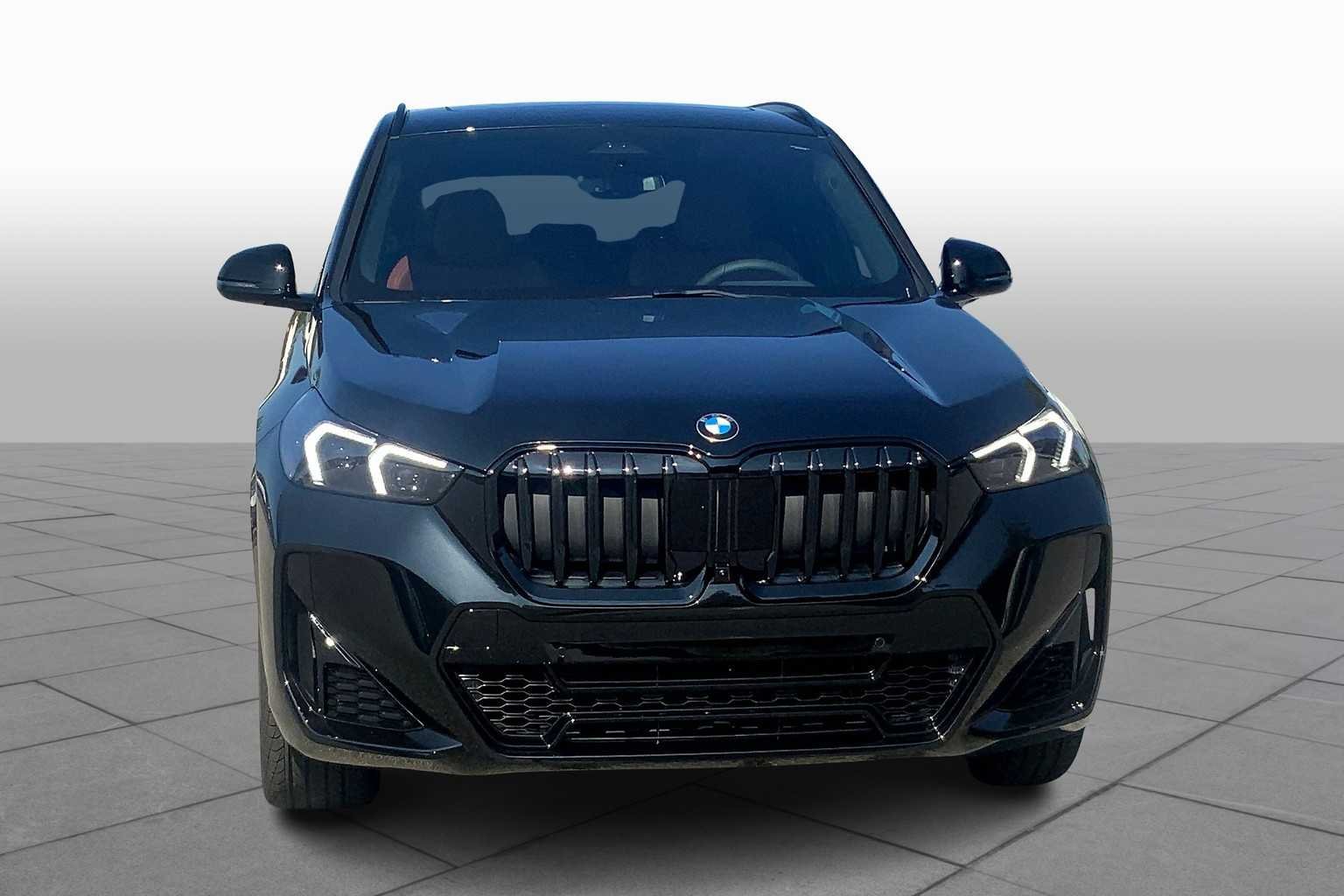2026 BMW X1 28i - Photo 3