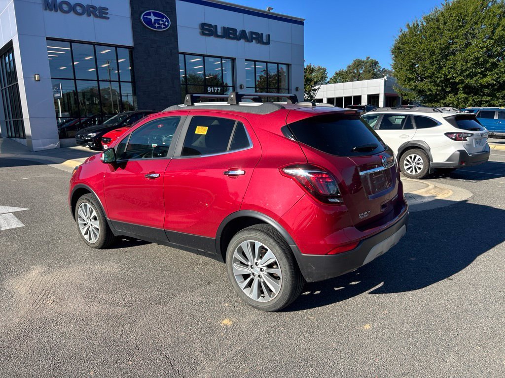 Used 2018 Red Buick Preferred image 5