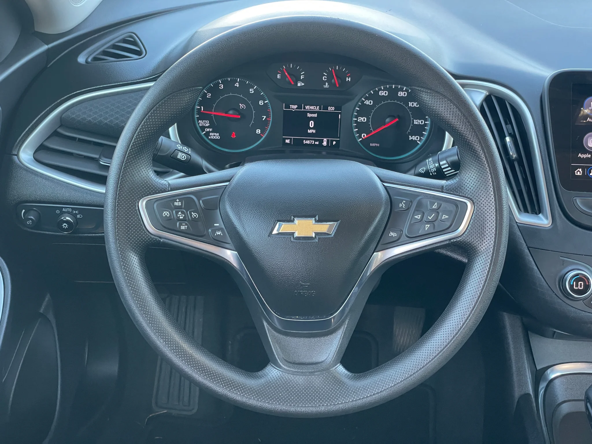 Used 2025 Mineral Gray Metallic Chevrolet LT image 12