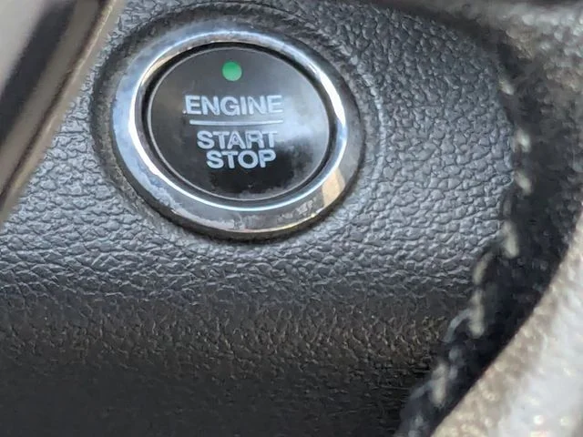 Used 2019 Magnetic Metallic Ford Lariat image 17