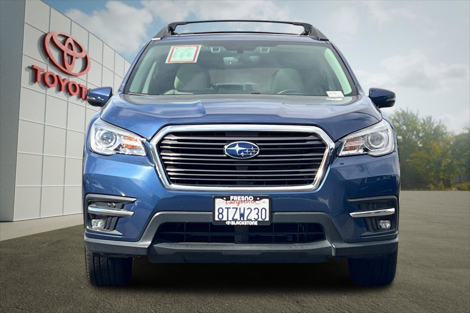 Used 2021 Abyss Blue Pearl Subaru Limited image 8