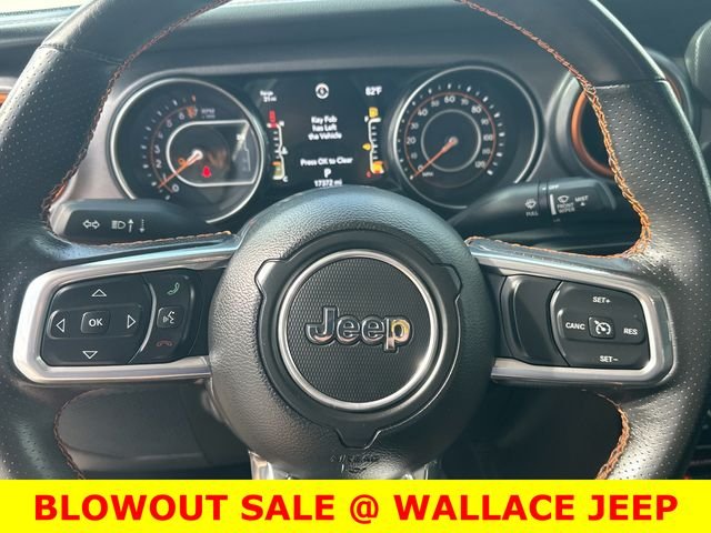 Used 2023 Gray Jeep Mojave image 17
