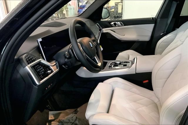 2026 BMW X5 40i - Photo 8