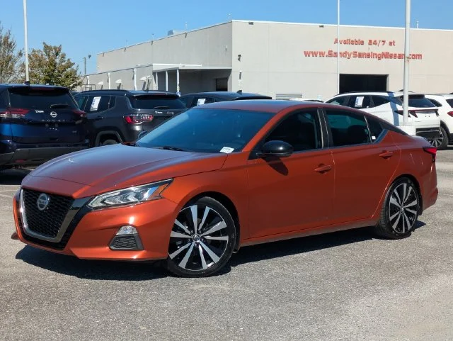 2021 Nissan Altima SR