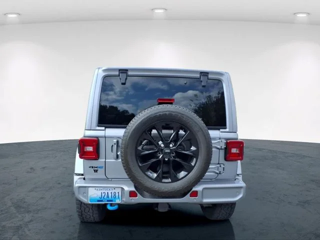 Used 2021 Silver Jeep Unlimited Sahara 4xe image 17