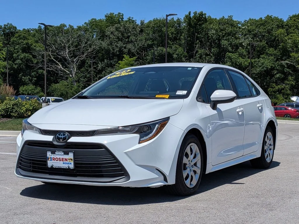 Used 2023 White Toyota LE image 3